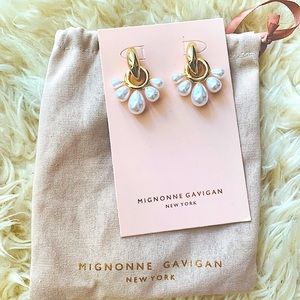 New Mignonne Gavigan Pearl and Gold Earrings